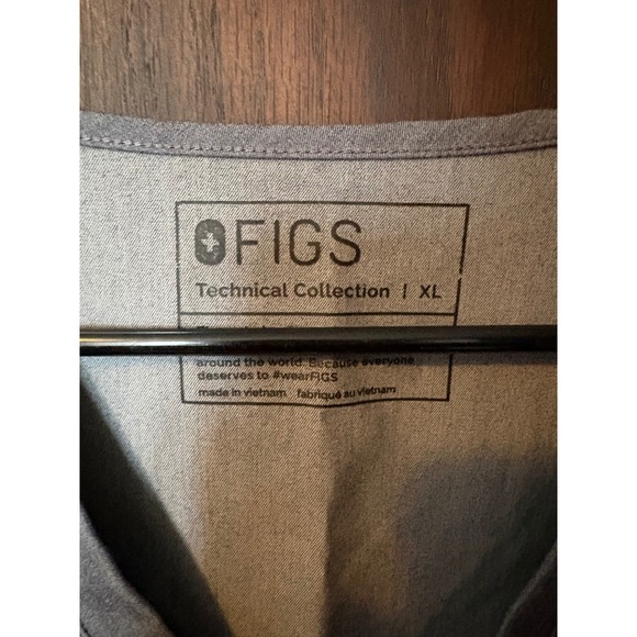 FIGS Technical Collection Women's Scrub Set Gray Top Jogger Pants XL FW1100 - Picture 4 of 7